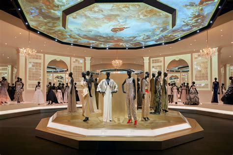 dior exhibition london 2023